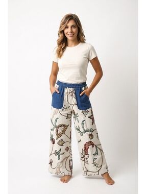 flared pants capri pants made for comfort,style and body flattering pants